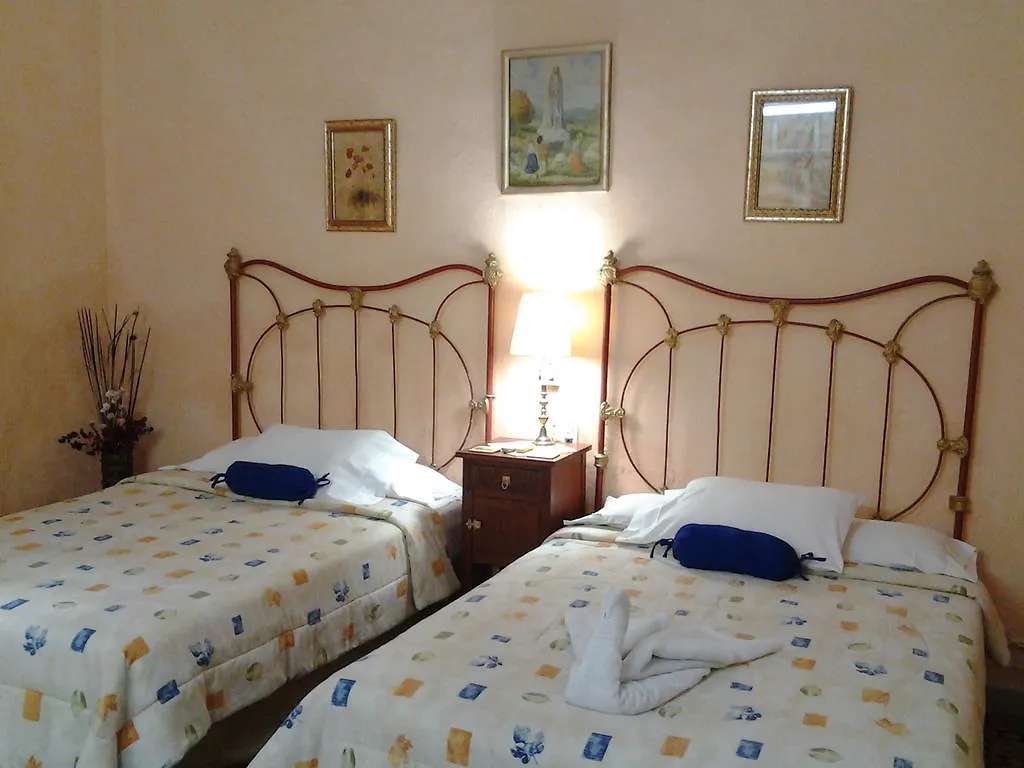 62 St. Guesthouse 메리다